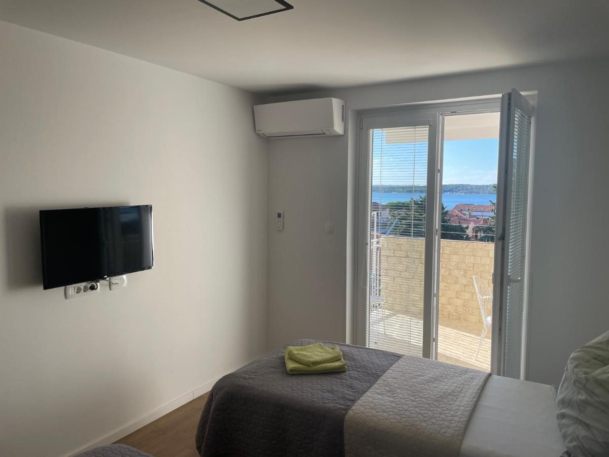 App Robi Apartment Novigrad  Bagian luar foto